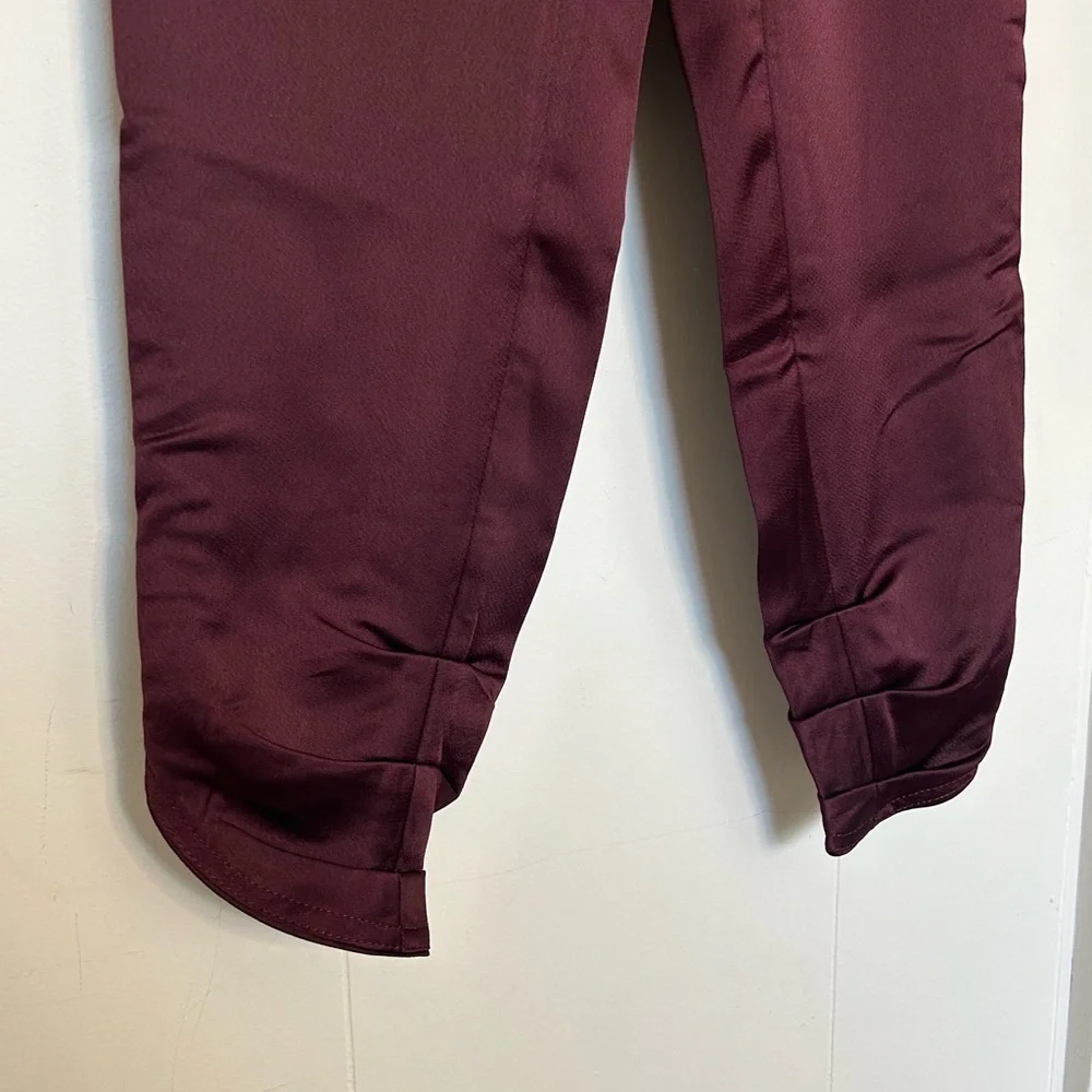 White‎ House Black Market WHBM Silky Tulip Hem Pants Port Maroon Size 00 NWT - Picture 3 of 6